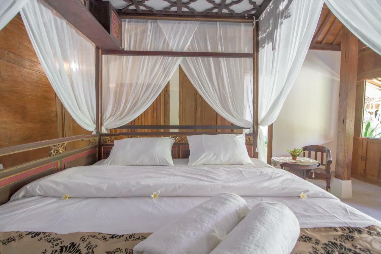 Red Gong Hotel Canggu  Luaran gambar