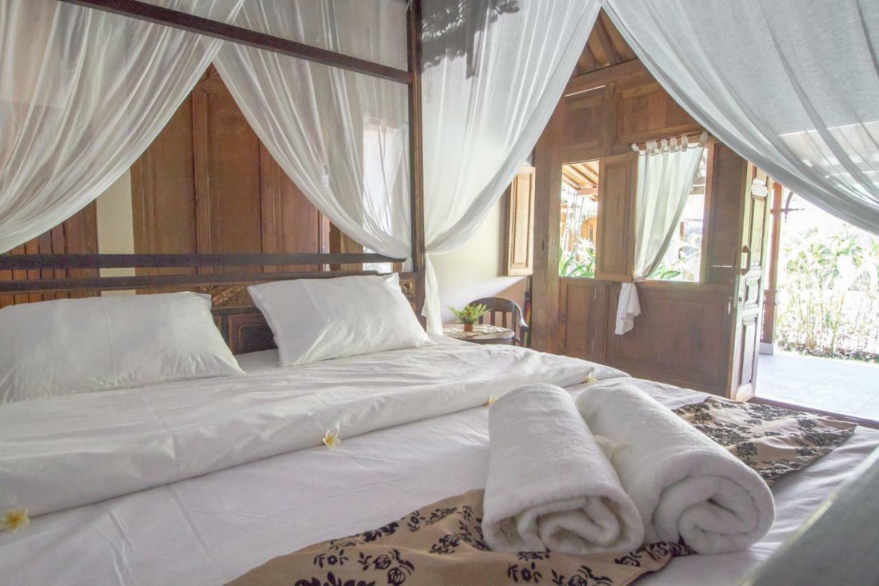 Red Gong Hotel Canggu  Luaran gambar