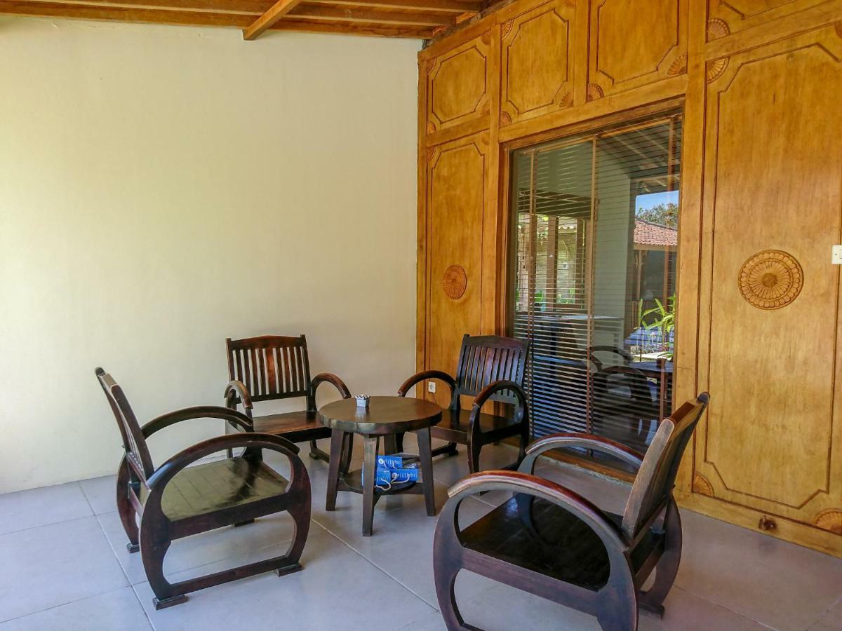 Red Gong Hotel Canggu  Luaran gambar